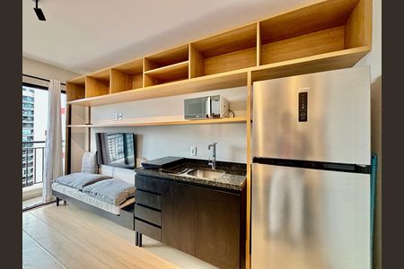 Sala/cozinha de kitnet/studio para alugar com 1 quarto, 37m² em Sumaré, São Paulo