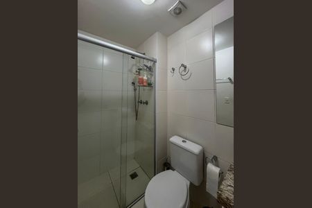 Apartamento para alugar com 50m², 2 quartos e 1 vaga Apartamento para alugar com 50m², 2 quartos e 1 vagaBanheiro da Suíte