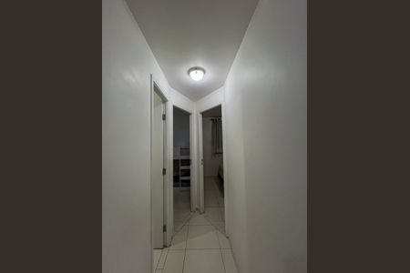 Corredor de apartamento para alugar com 2 quartos, 50m² em Vila Moinho Velho, São Paulo