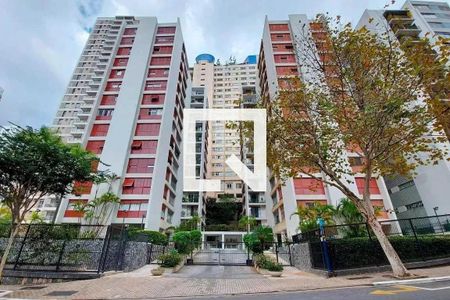 Apartamento para alugar com 158m², 3 quartos e 2 vagas Apartamento para alugar com 158m², 3 quartos e 2 vagasFachada