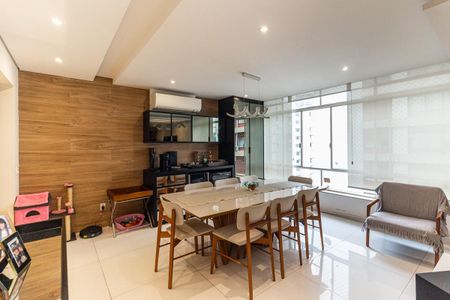 Apartamento para alugar com 158m², 3 quartos e 2 vagas Apartamento para alugar com 158m², 3 quartos e 2 vagasSala