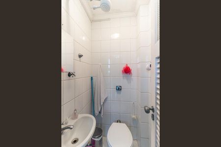 Apartamento para alugar com 158m², 3 quartos e 2 vagas Apartamento para alugar com 158m², 3 quartos e 2 vagasBanheiro de Serviço
