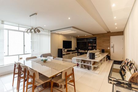 Sala de apartamento para alugar com 3 quartos, 158m² em Santa Cecilia, São Paulo