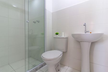 Apartamento à venda com 35m², 2 quartos e sem vaga Apartamento à venda com 35m², 2 quartos e sem vagaBanheiro