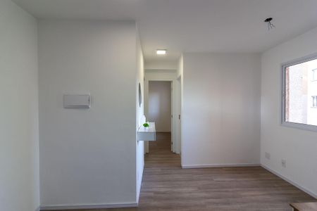 Apartamento à venda com 35m², 2 quartos e sem vaga Apartamento à venda com 35m², 2 quartos e sem vagaSala