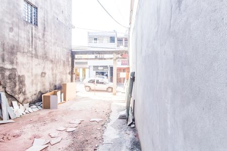 Casa para alugar com 50m², 1 quarto e 1 vaga Casa para alugar com 50m², 1 quarto e 1 vagaGaragem
