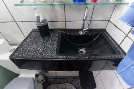 Apartamento para alugar com 47m², 2 quartos e 1 vaga Apartamento para alugar com 47m², 2 quartos e 1 vagaBanheiro