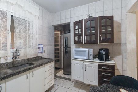 Casa de condomínio à venda com 64m², 2 quartos e 2 vagasCozinha