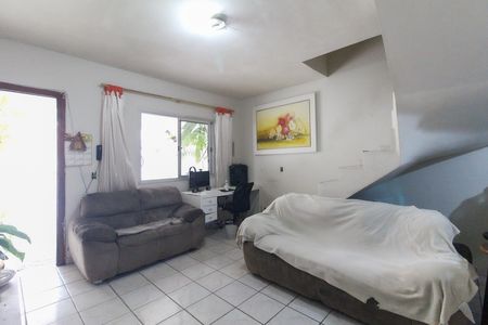 Sala de apartamento para alugar com 2 quartos, 64m² em Vila Princesa Isabel, São Paulo