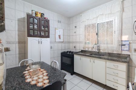Casa de condomínio à venda com 64m², 2 quartos e 2 vagasCozinha