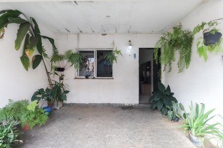 Casa de condomínio à venda com 64m², 2 quartos e 2 vagasGaragem