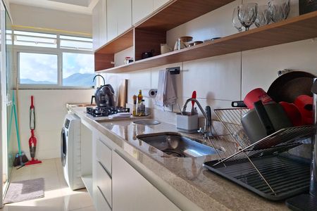 Apartamento à venda com 63m², 2 quartos e 1 vaga Apartamento à venda com 63m², 2 quartos e 1 vagaCozinha