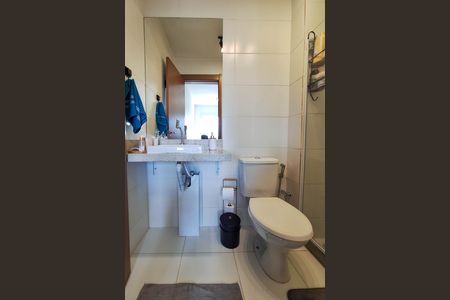 Apartamento à venda com 63m², 2 quartos e 1 vaga Apartamento à venda com 63m², 2 quartos e 1 vagaBanheiro da Suíte 1