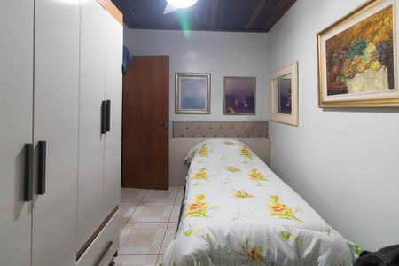 Casa à venda com 240m², 4 quartos e 4 vagas