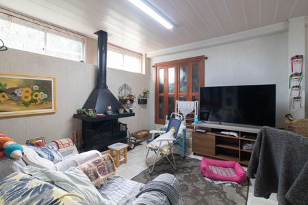 Casa à venda com 240m², 4 quartos e 4 vagas