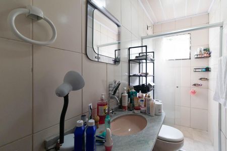 Casa à venda com 240m², 4 quartos e 4 vagas
