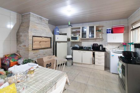Casa à venda com 240m², 4 quartos e 4 vagas