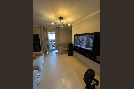 Sala de casa à venda com 3 quartos, 100m² em Parque Maria Domitila, São Paulo