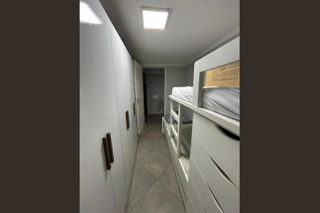 Casa à venda com 100m², 3 quartos e 2 vagas Casa à venda com 100m², 3 quartos e 2 vagasQuarto