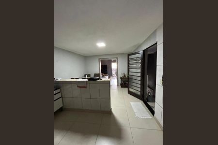 Cozinha de casa à venda com 3 quartos, 100m² em Parque Maria Domitila, São Paulo