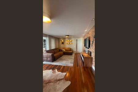 Apartamento para alugar com 151m², 3 quartos e 3 vagas Apartamento para alugar com 151m², 3 quartos e 3 vagasSala