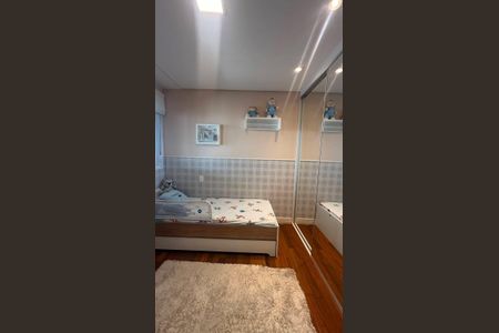 Apartamento para alugar com 151m², 3 quartos e 3 vagas Apartamento para alugar com 151m², 3 quartos e 3 vagasQuarto