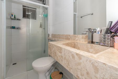 Apartamento à venda com 57m², 2 quartos e 1 vaga Apartamento à venda com 57m², 2 quartos e 1 vagaBanheiro