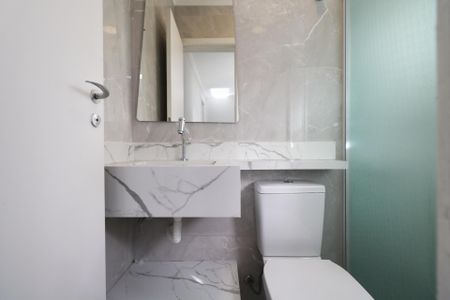 Apartamento para alugar com 104m², 2 quartos e sem vagaBanheiro