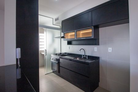 Apartamento para alugar com 72m², 2 quartos e 2 vagas Apartamento para alugar com 72m², 2 quartos e 2 vagasCozinha