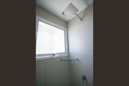 Apartamento para alugar com 72m², 2 quartos e 2 vagas Apartamento para alugar com 72m², 2 quartos e 2 vagasBanheiro da Suíte