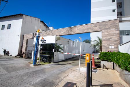 Apartamento para alugar com 72m², 2 quartos e 2 vagas Apartamento para alugar com 72m², 2 quartos e 2 vagasFachada