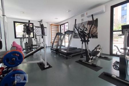 Apartamento à venda com 160m², 3 quartos e 3 vagas Apartamento à venda com 160m², 3 quartos e 3 vagasÁrea comum - Academia