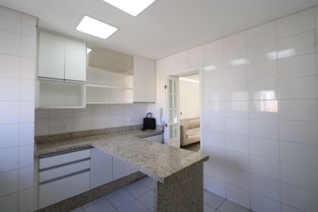 Apartamento à venda com 160m², 3 quartos e 3 vagasCozinha