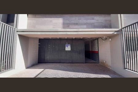 Apartamento à venda com 78m², 2 quartos e 2 vagas Apartamento à venda com 78m², 2 quartos e 2 vagasFachada e portaria