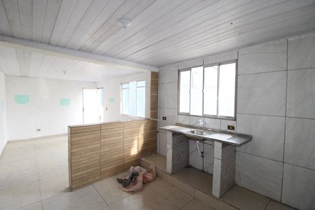 Casa para alugar com 80m², 2 quartos e 1 vagaSala / Cozinha