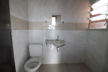 Casa para alugar com 80m², 2 quartos e 1 vagaBanheiro