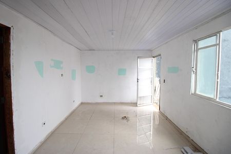 Casa para alugar com 80m², 2 quartos e 1 vagaSala / Cozinha