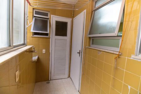 Apartamento para alugar com 100m², 2 quartos e 1 vaga Apartamento para alugar com 100m², 2 quartos e 1 vagaÁrea de Serviço