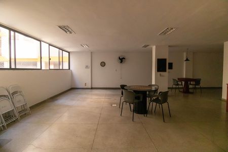 Apartamento para alugar com 100m², 2 quartos e 1 vaga Apartamento para alugar com 100m², 2 quartos e 1 vagaÁrea comum