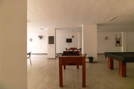 Apartamento para alugar com 100m², 2 quartos e 1 vaga Apartamento para alugar com 100m², 2 quartos e 1 vagaÁrea comum