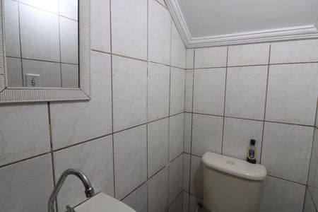 Casa de condomínio à venda com 65m², 2 quartos e 1 vagaLavabo