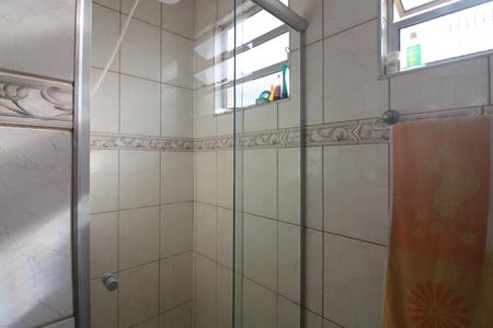 Casa de condomínio à venda com 65m², 2 quartos e 1 vagaBanheiro social
