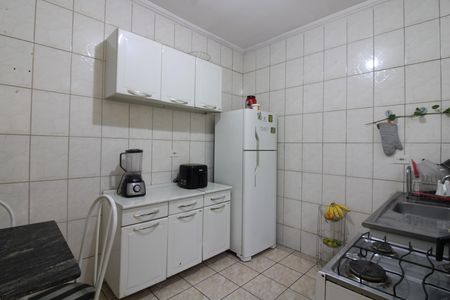 Casa de condomínio à venda com 65m², 2 quartos e 1 vagaCozinha