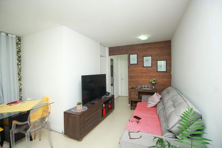 Apartamento à venda com 64m², 2 quartos e 1 vagaSala