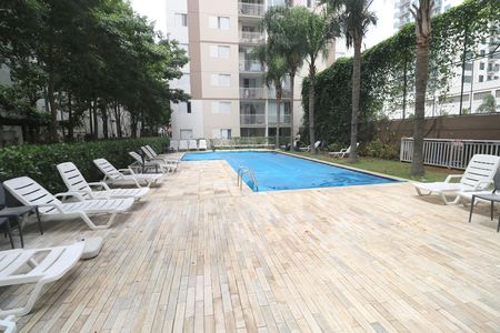 Apartamento à venda com 64m², 2 quartos e 1 vagaPiscina