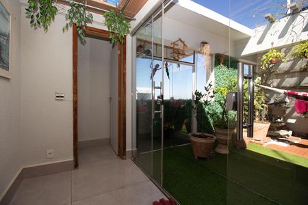 Apartamento à venda com 140m², 3 quartos e 1 vagaCorredor
