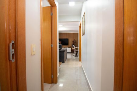 Apartamento à venda com 140m², 3 quartos e 1 vagaCorredor