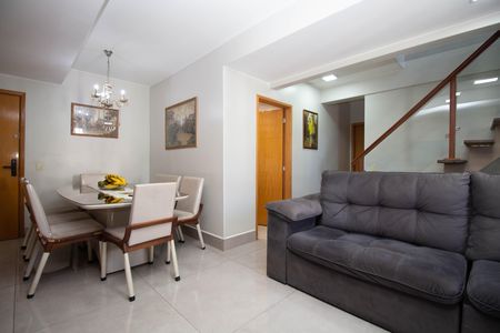 Apartamento à venda com 140m², 3 quartos e 1 vagaSala