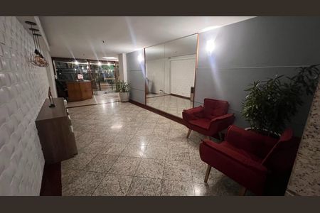 Apartamento para alugar com 69m², 3 quartos e 1 vaga Apartamento para alugar com 69m², 3 quartos e 1 vagaHall