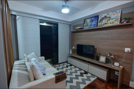 Apartamento para alugar com 69m², 3 quartos e 1 vaga Apartamento para alugar com 69m², 3 quartos e 1 vagaSala